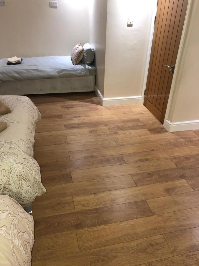 Big Rusholme With Tv And Private Bathroom-parking&wifi Bed & Breakfast