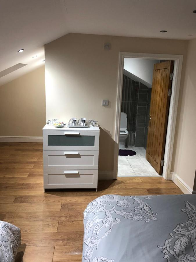 Big Rusholme With Tv And Private Bathroom-parking&wifi Отель типа 