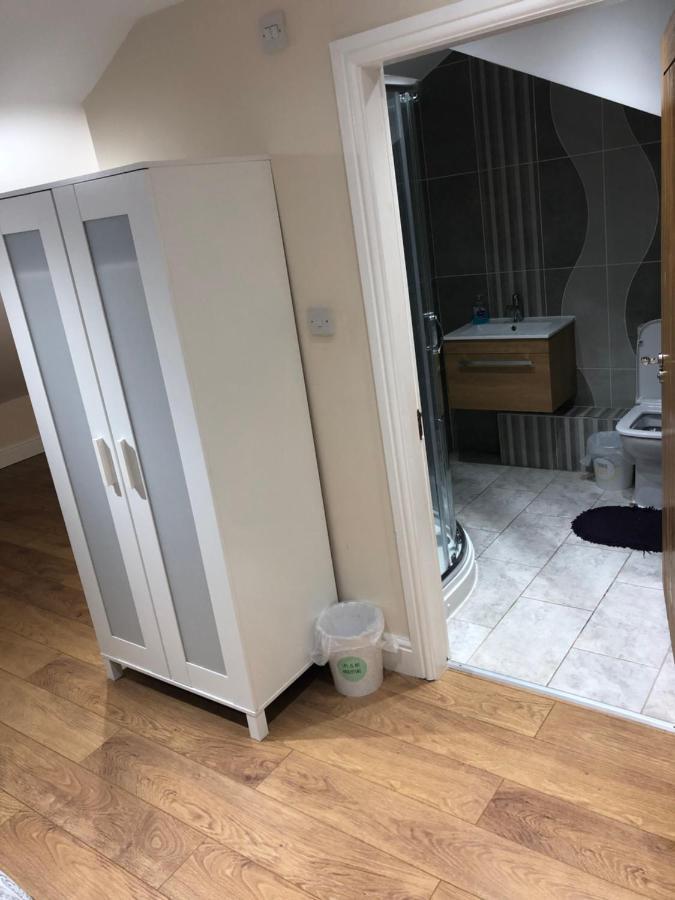 Big Rusholme With Tv And Private Bathroom-parking&wifi Отель типа 