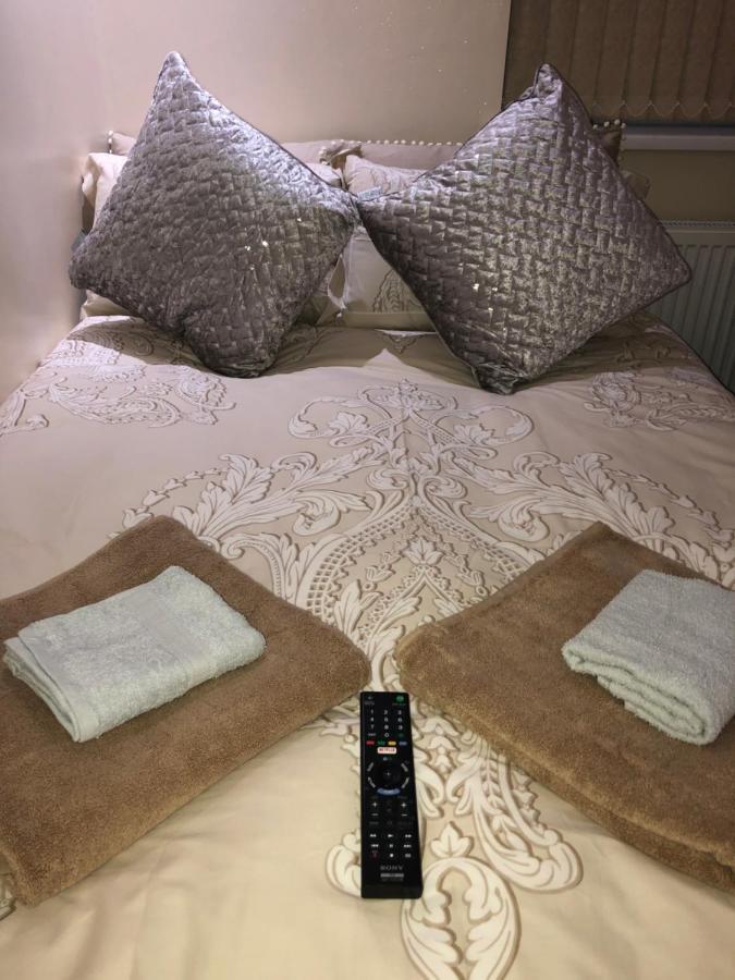 Big Rusholme With Tv And Private Bathroom-parking&wifi Отель типа 