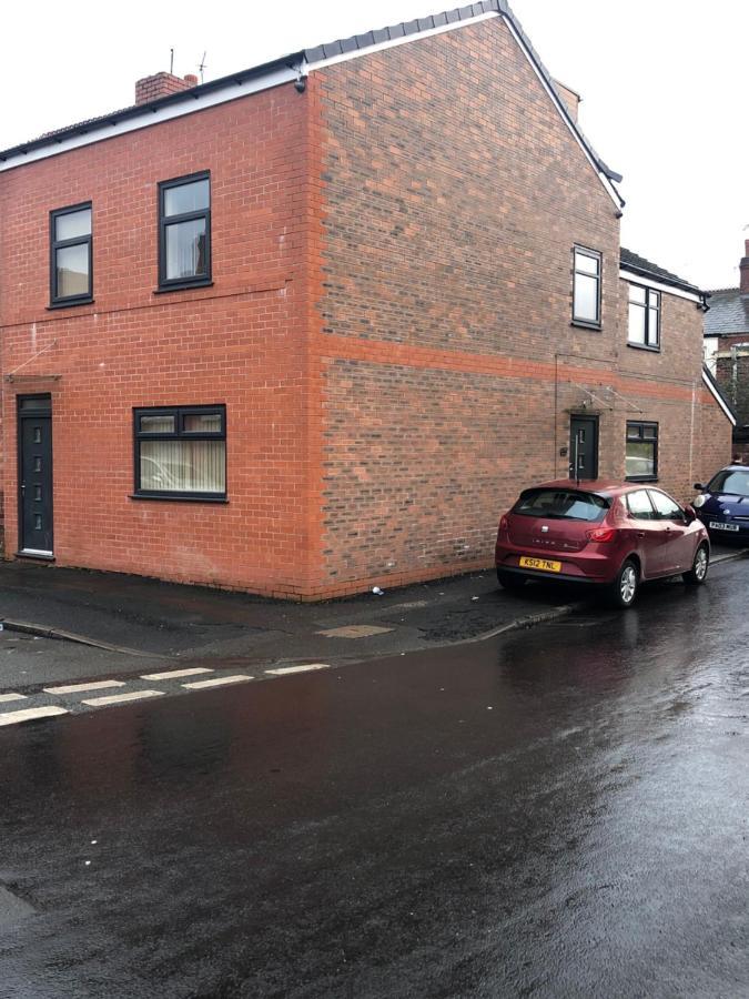 Big Rusholme With Tv And Private Bathroom-parking&wifi Отель типа 