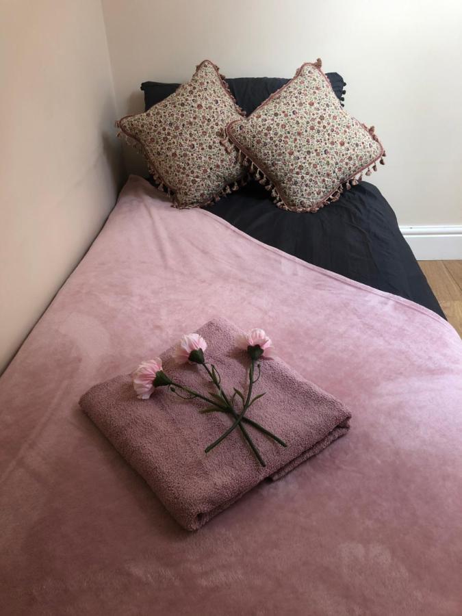 Big Rusholme With Tv And Private Bathroom-parking&wifi Отель типа 